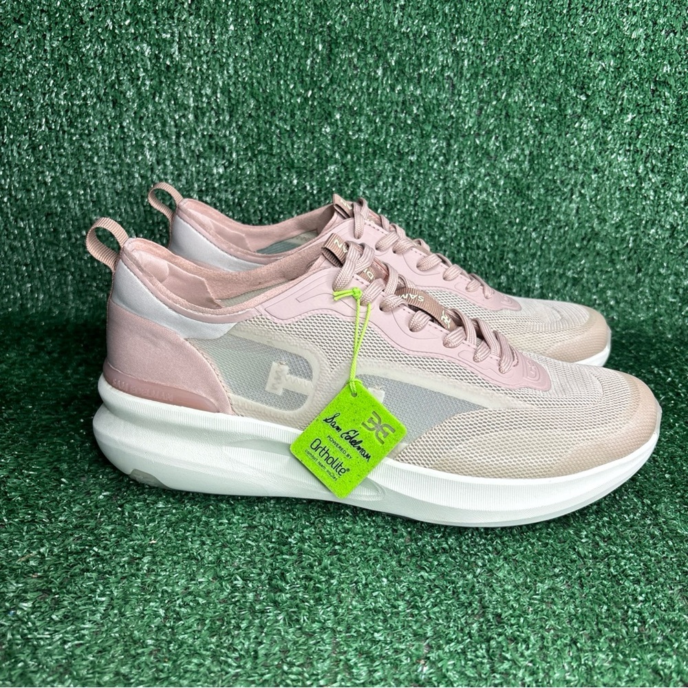 NEW - Sam Edelman Women's "Sarita" Lace Up Performance Sneaker Pink‎ Size 10 M